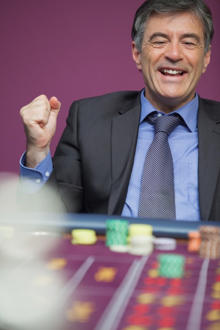 maktoto slot unified dashboard showing sportsbook, live casino, and slot game sections under one account